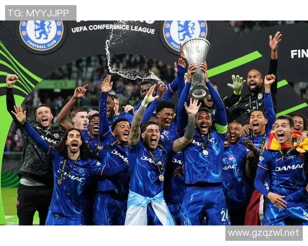 南美杯萨斯菲尔德队新援首秀破门球迷欢呼